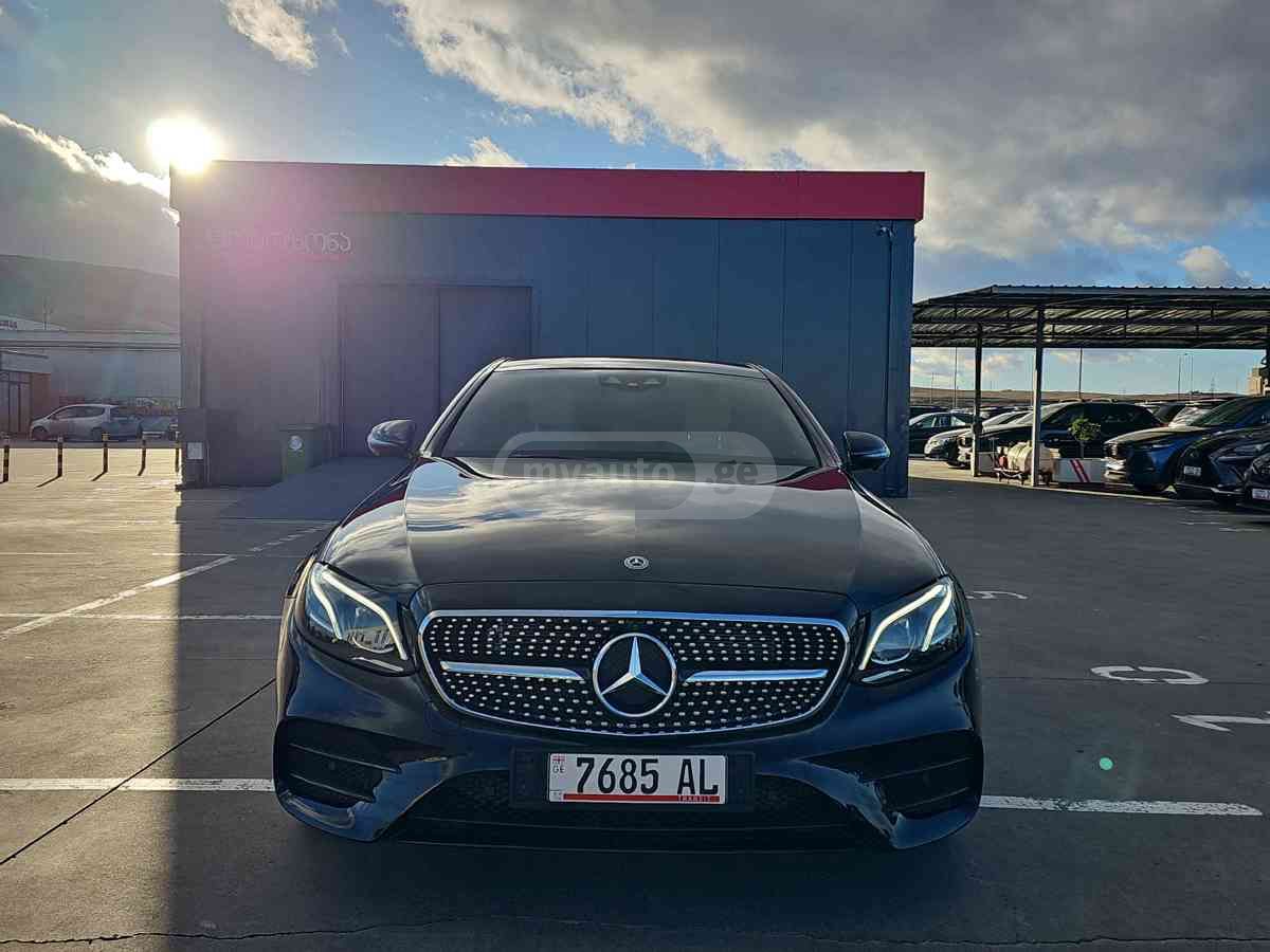 Mercedes-Benz E43 AMG 2017 — photo 2