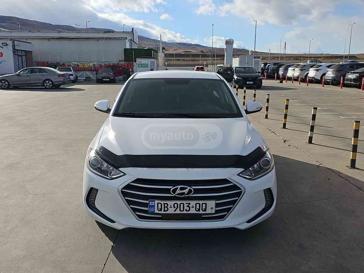 Hyundai Elantra 2016 — photo 2