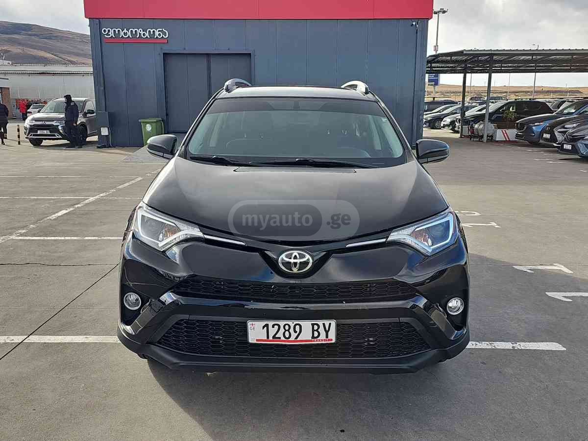 Toyota RAV4 2016 — photo 2