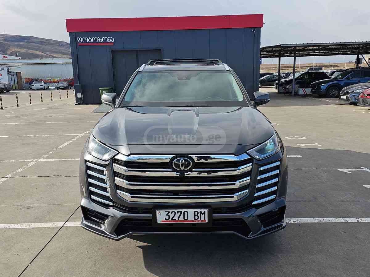 Toyota Highlander 2021 — photo 2