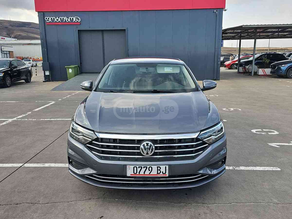 Volkswagen Jetta 2020 — photo 2