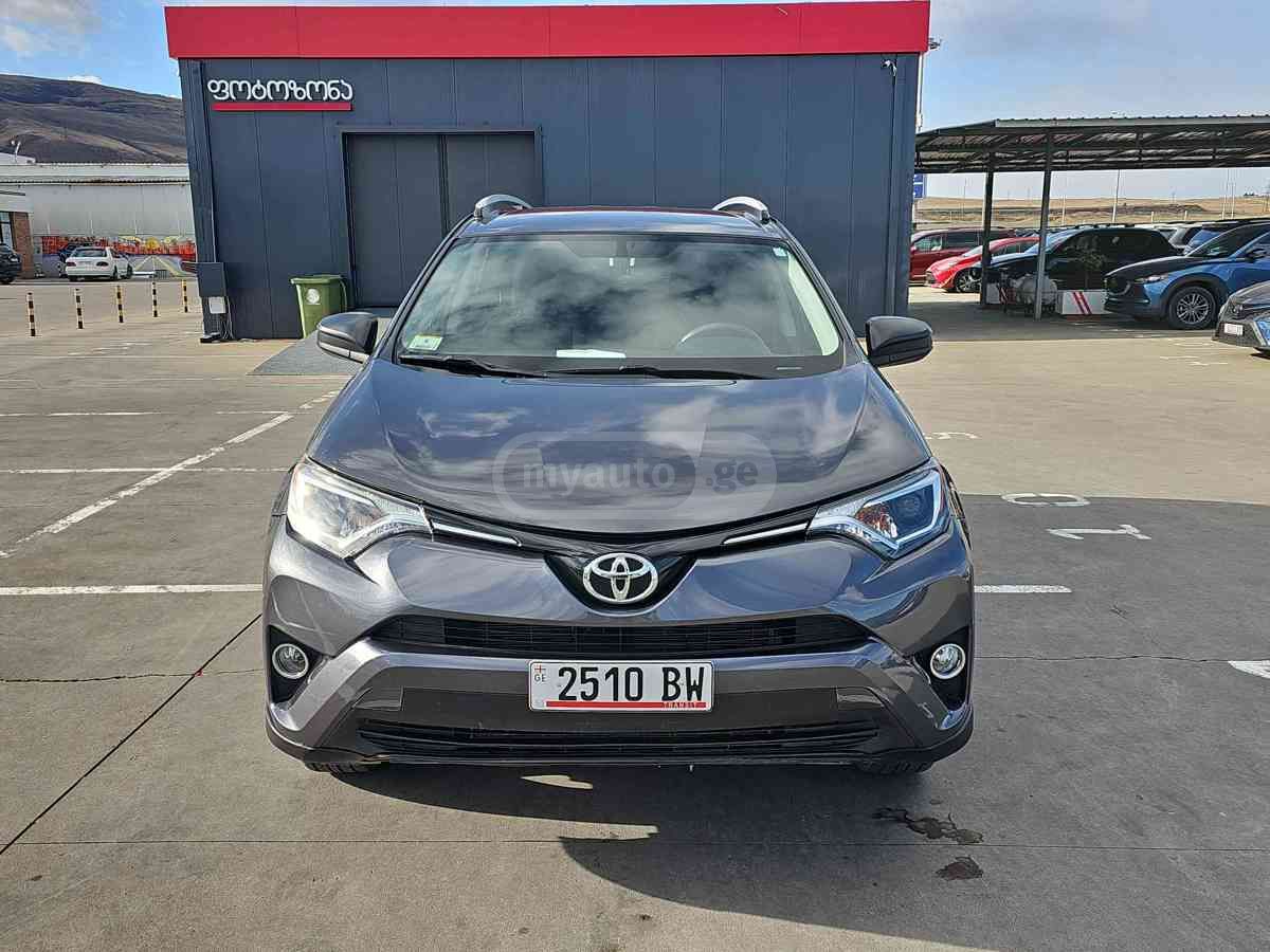 Toyota RAV 4 2016 — photo 2