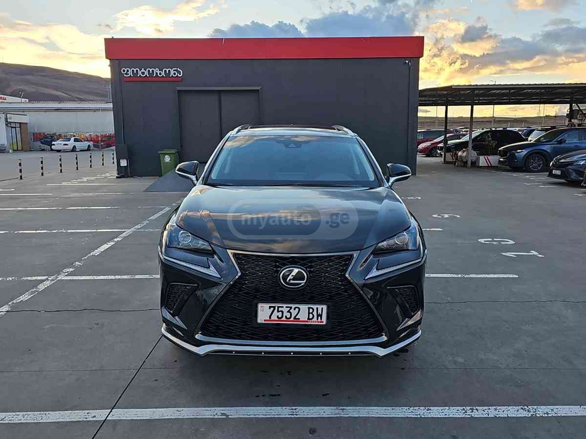 Lexus NX 300 2021 — photo 2