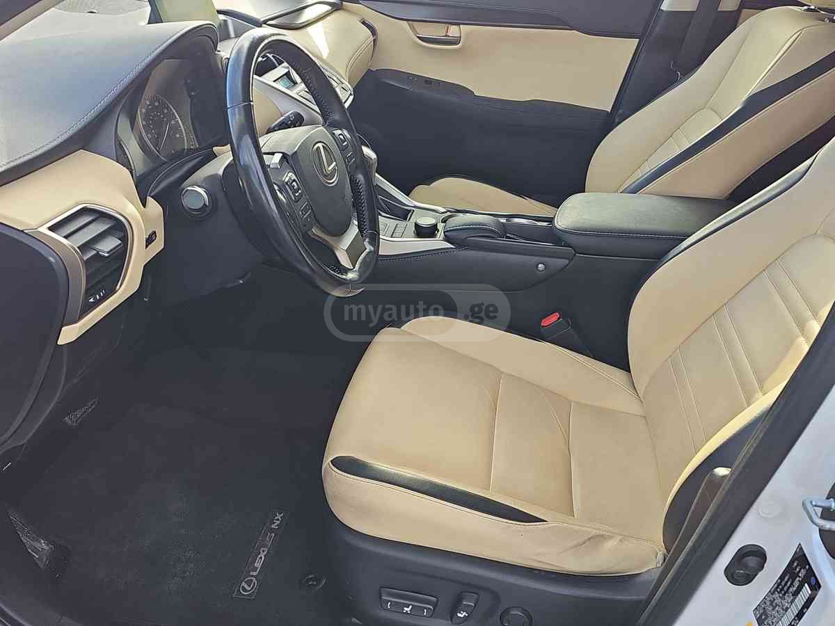 Lexus NX 200 2016 — photo 2