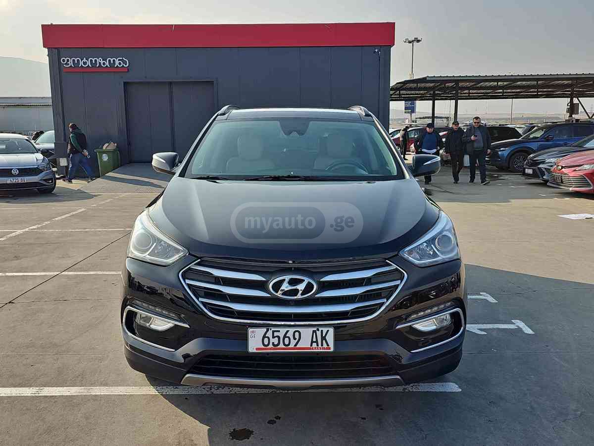 Hyundai Santa Fe 2017 — photo 2
