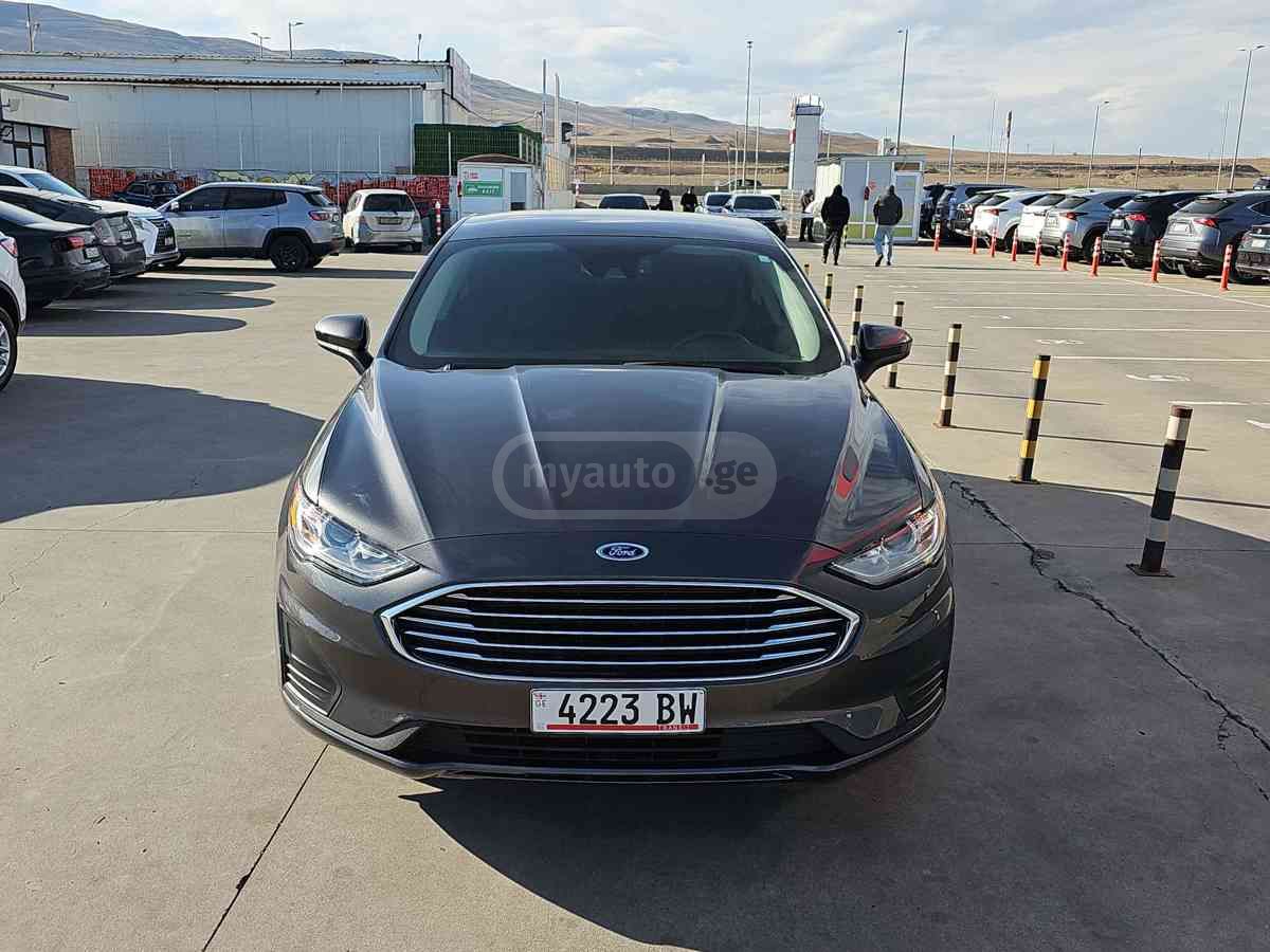 Ford Fusion 2020 — photo 2