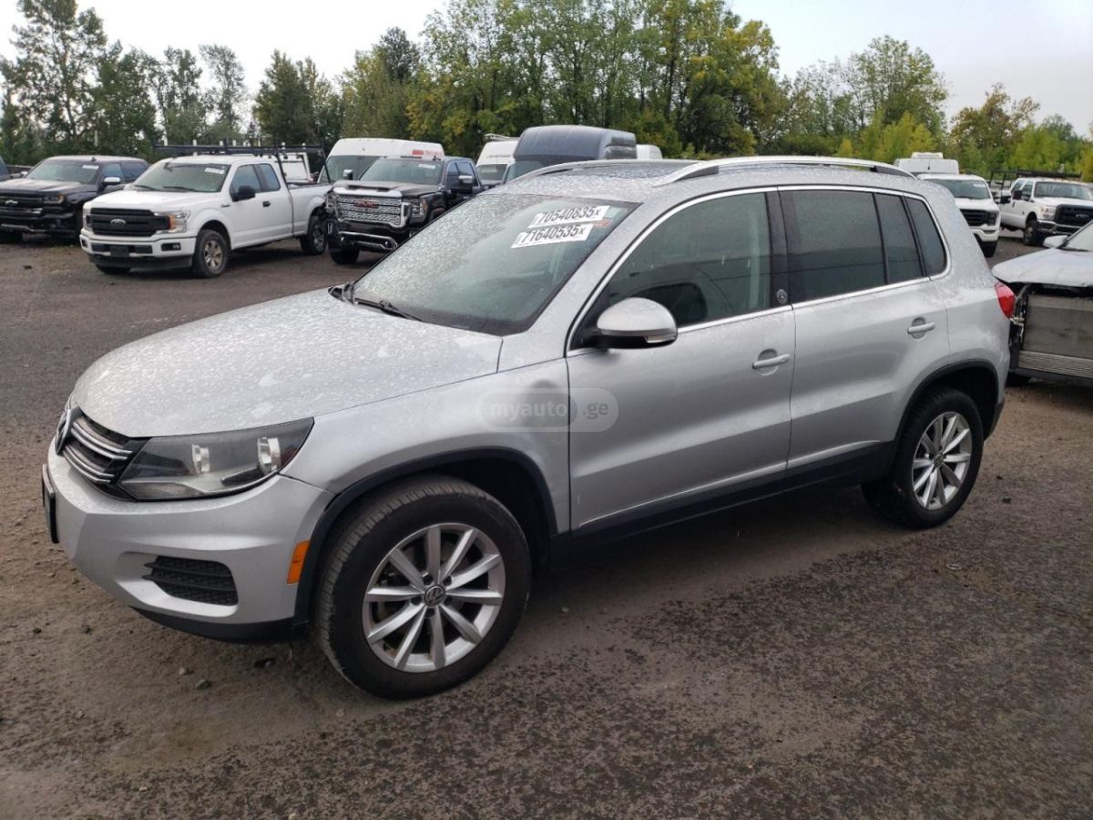 Volkswagen Tiguan 2017 — photo 2