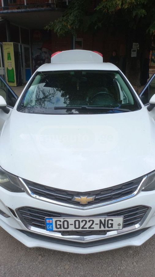Chevrolet Cruze 2017 — photo 2