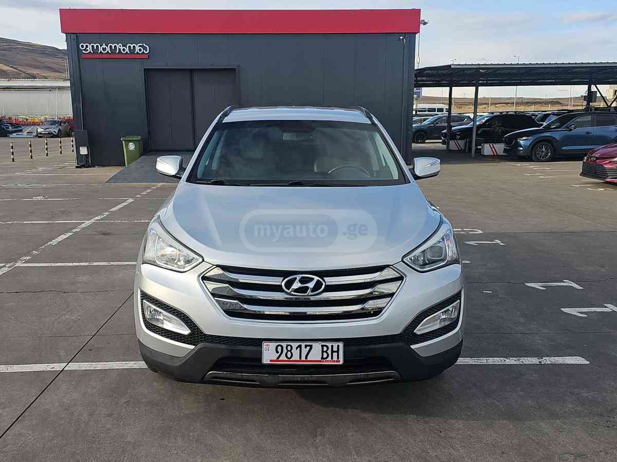 Hyundai Santa FE 2015 — photo 2