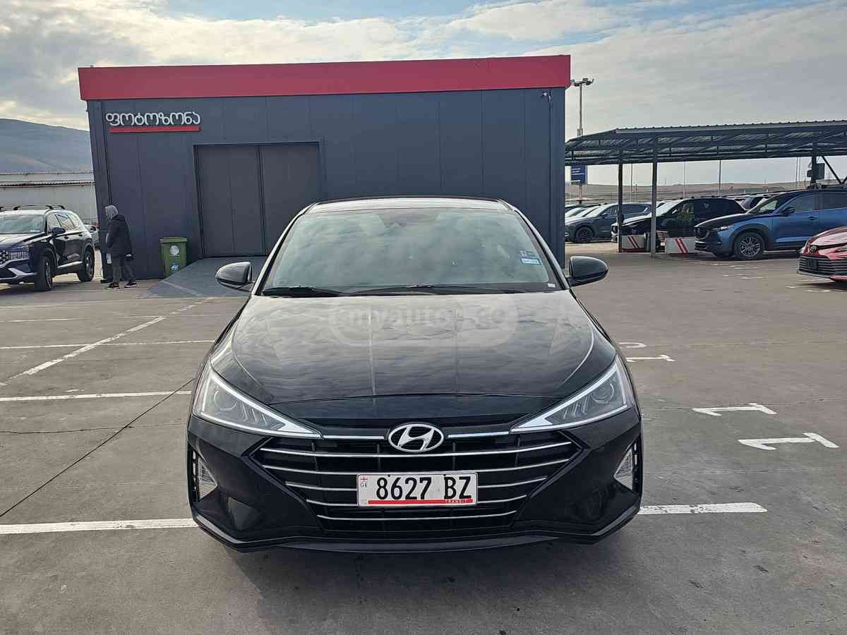 Hyundai Elantra 2020 — photo 2
