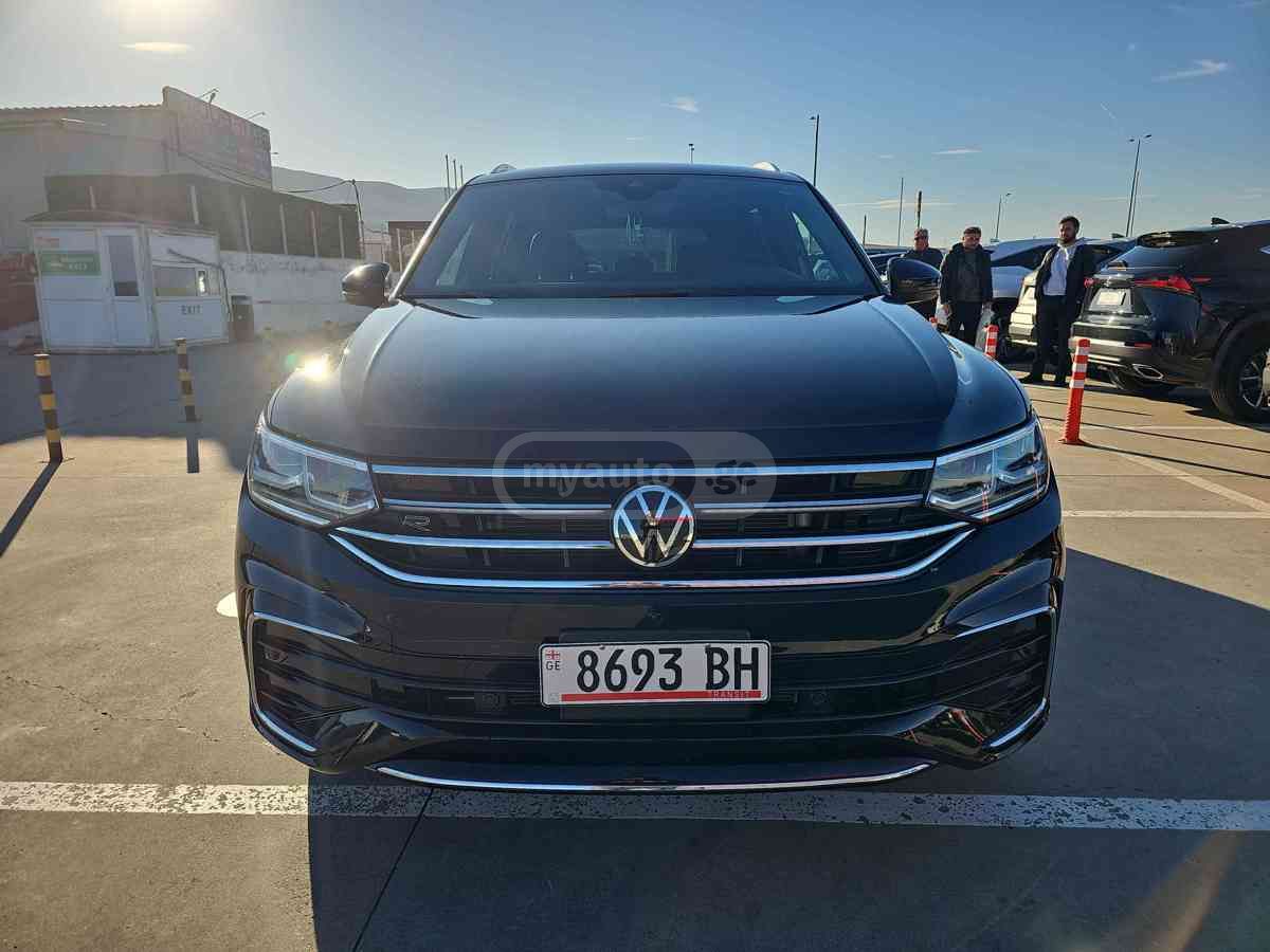 Volkswagen Tiguan 2022 — photo 2