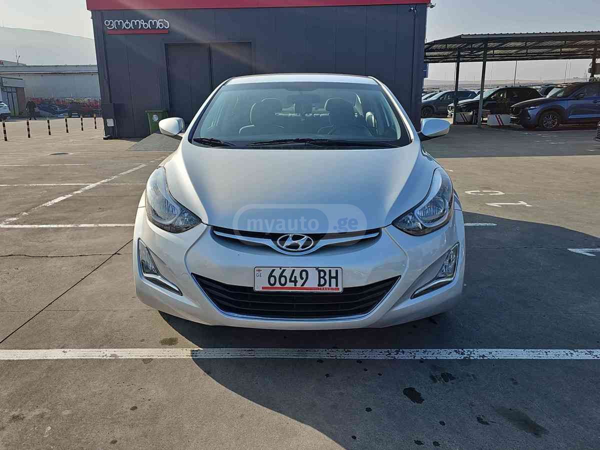 Hyundai Elantra 2016 — photo 2