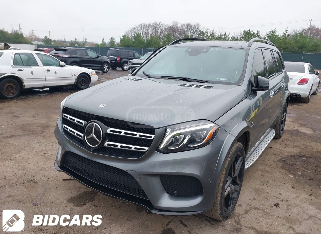 Mercedes-Benz GLS 550