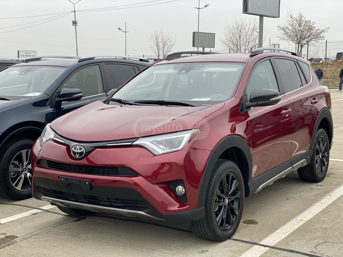 Toyota RAV4 2017 — photo 2