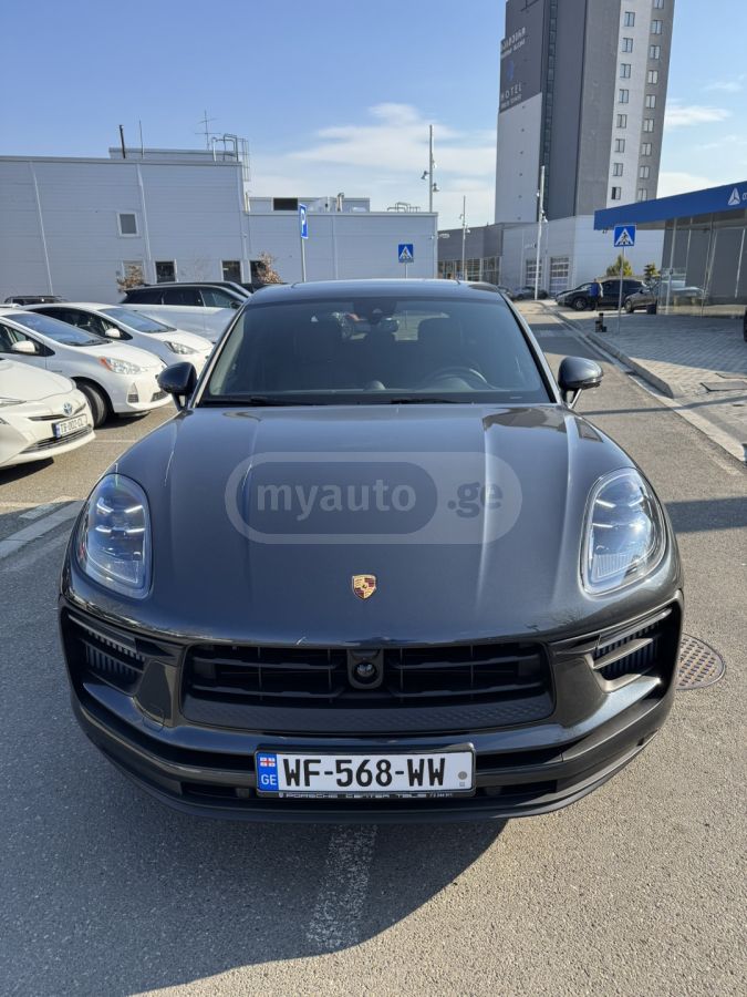 Porsche Macan 2024 — photo 2