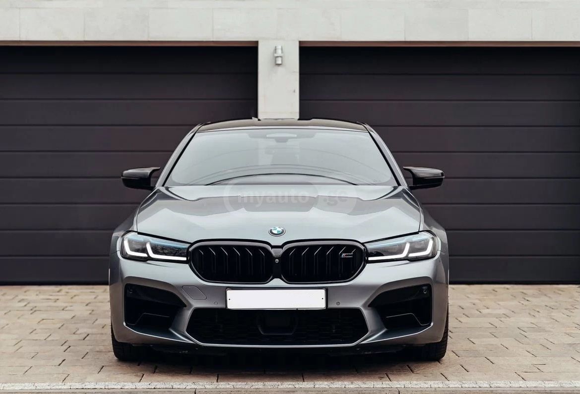 BMW M5