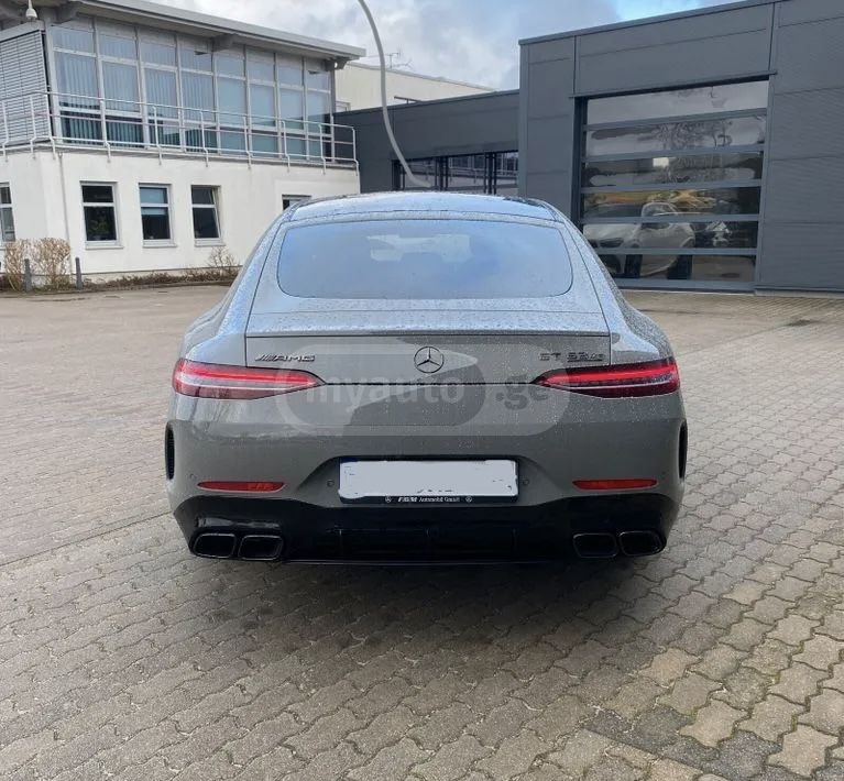 Mercedes-Benz AMG GT 63 2023 — photo 2