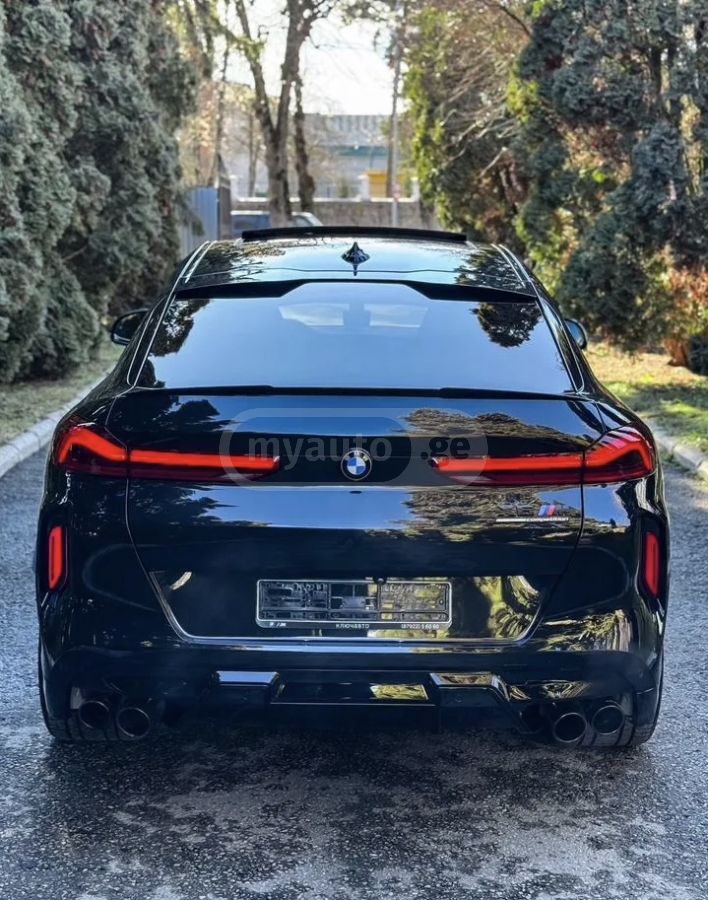 BMW X6 M 2023 — photo 2