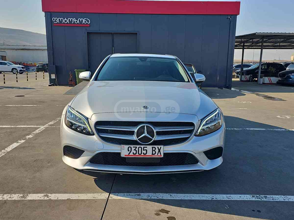 Mercedes-Benz C 300 2021 — photo 2