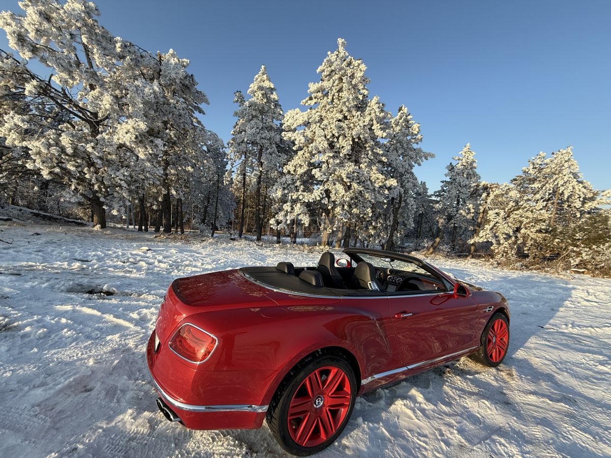 Bentley Continental 2017 — photo 2