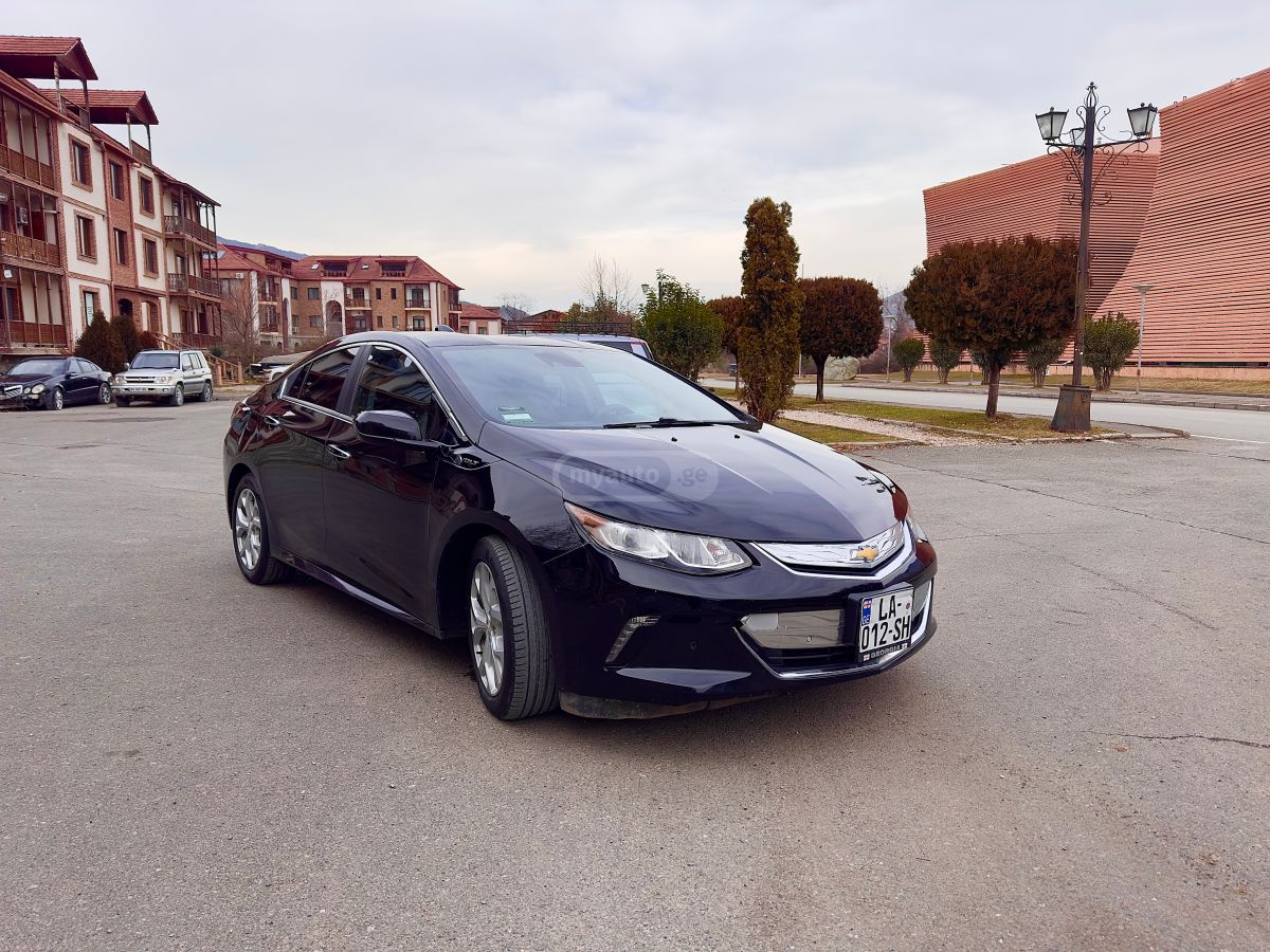 Chevrolet Volt 2016 — photo 2