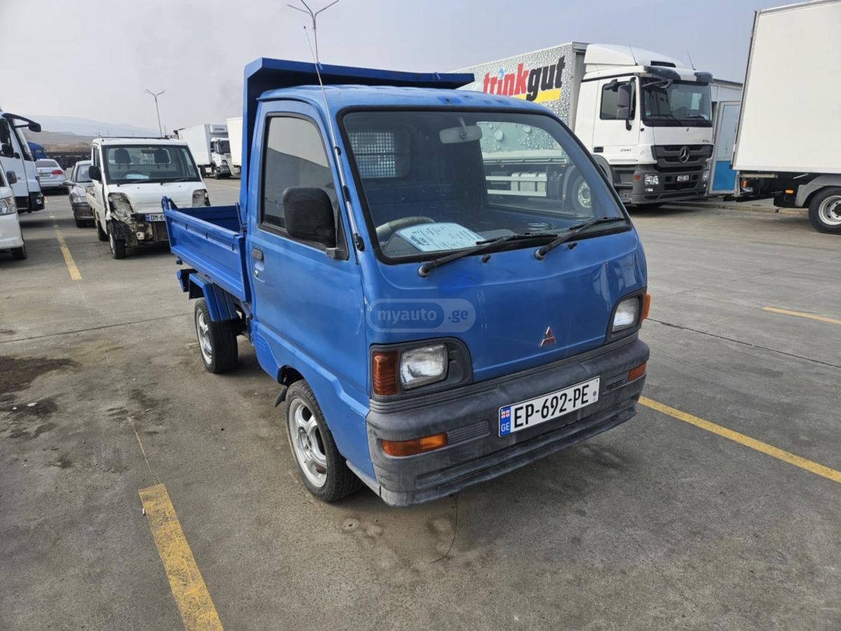 Mitsubishi Minicub 1999 — photo 2