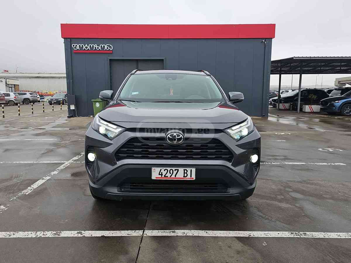 Toyota RAV4 2022 — photo 2