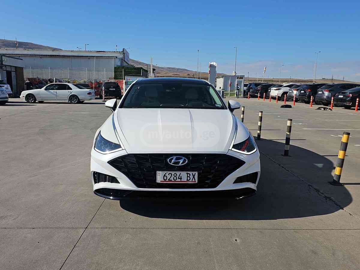Hyundai Sonata 2022 — photo 2