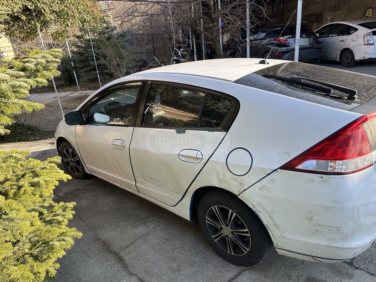 Honda Insight 2011 — photo 2