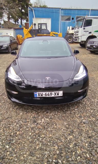 Tesla Model 3 2019 — photo 2