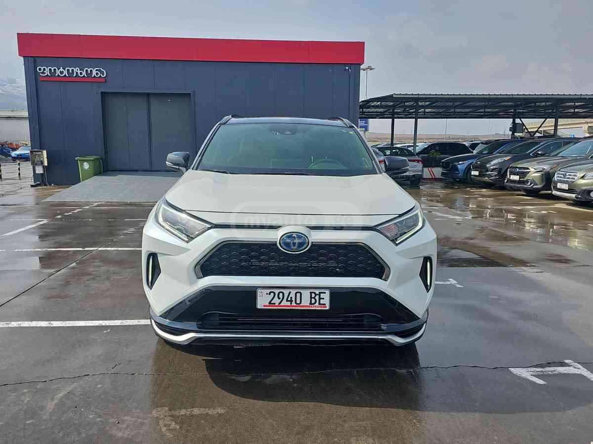Toyota RAV 4 2021 — photo 2