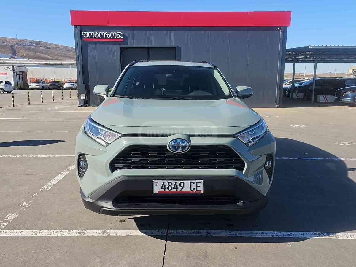 Toyota RAV 4 2021 — photo 2