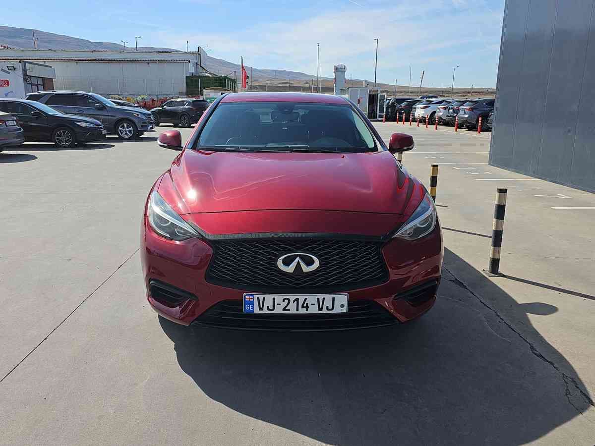 Infiniti QX 30 2017 — photo 2