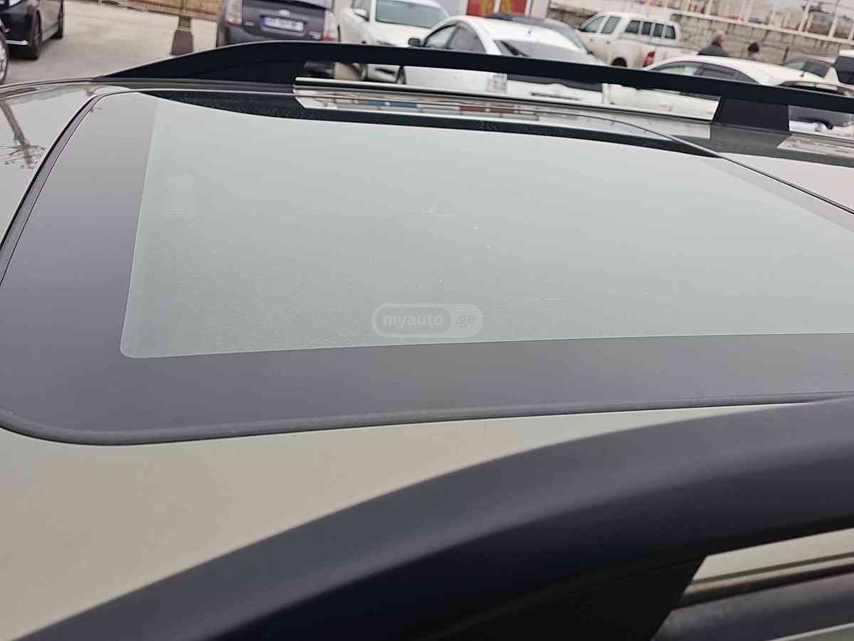 Subaru Forester 2019 — photo 2