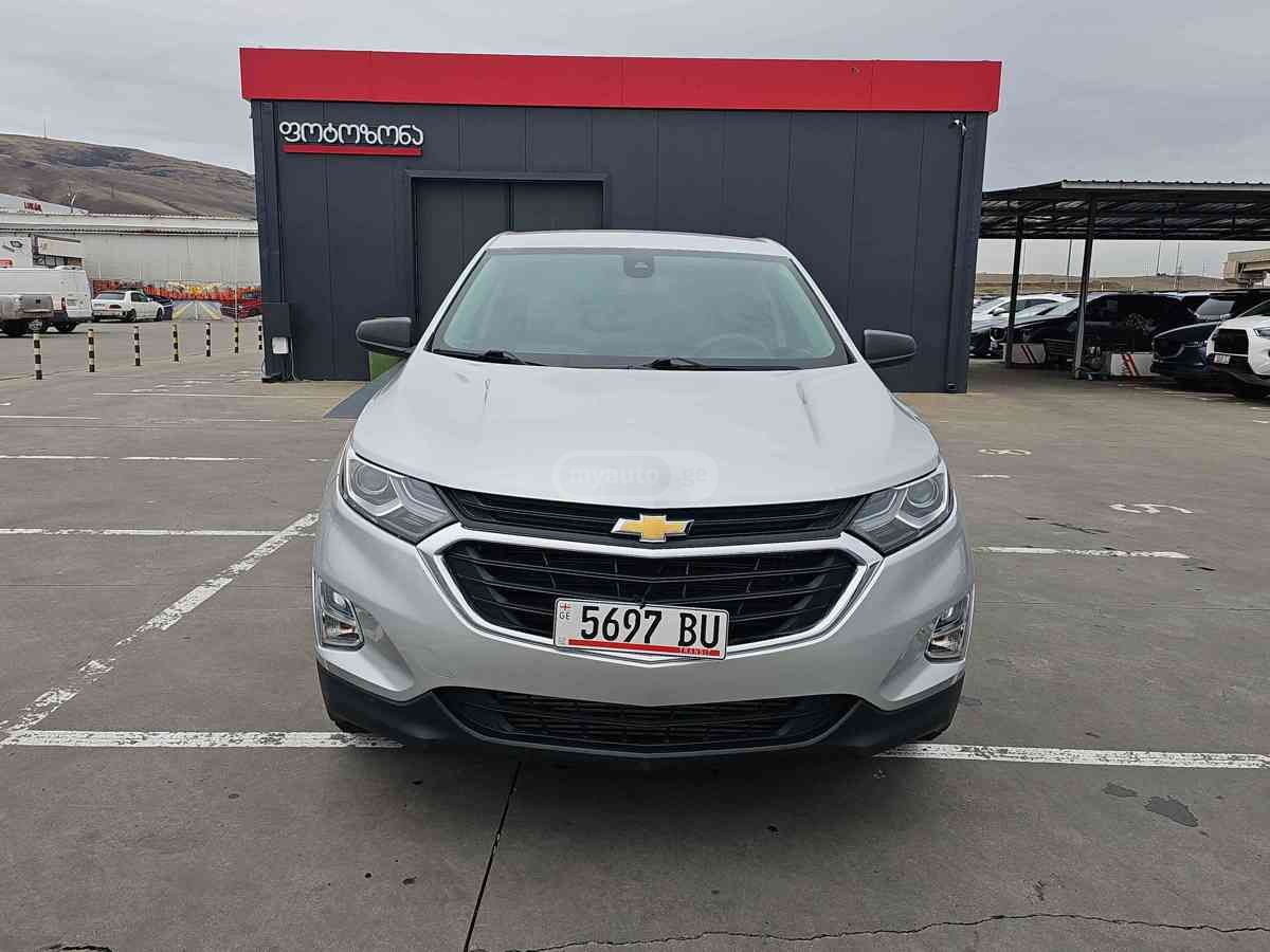 Chevrolet Equinox 2021 — photo 2