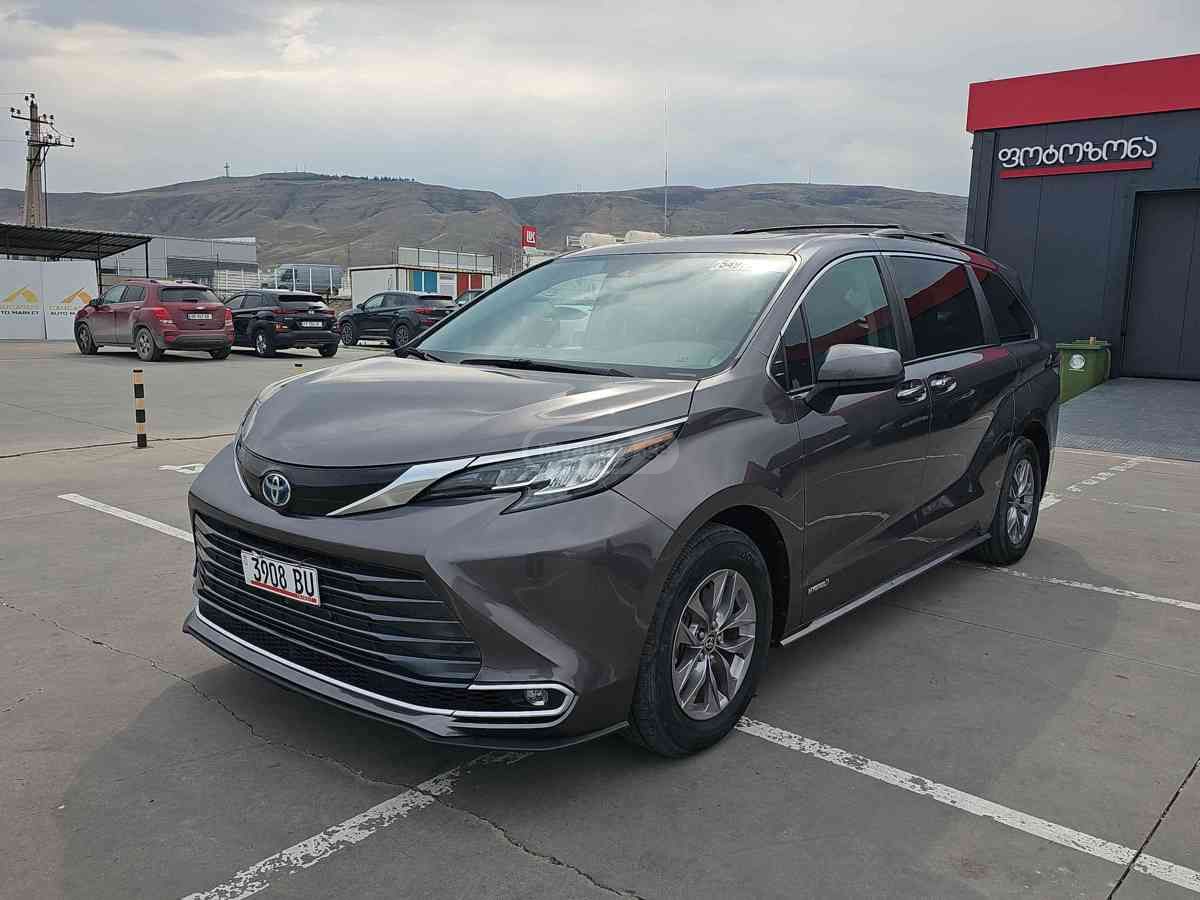 Toyota Sienna
