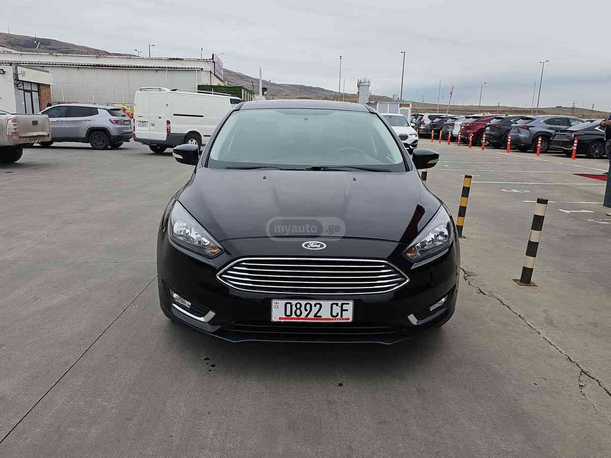 Ford Focus 2017 — photo 2