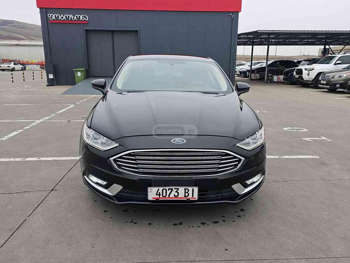Ford Fusion 2018 — photo 2