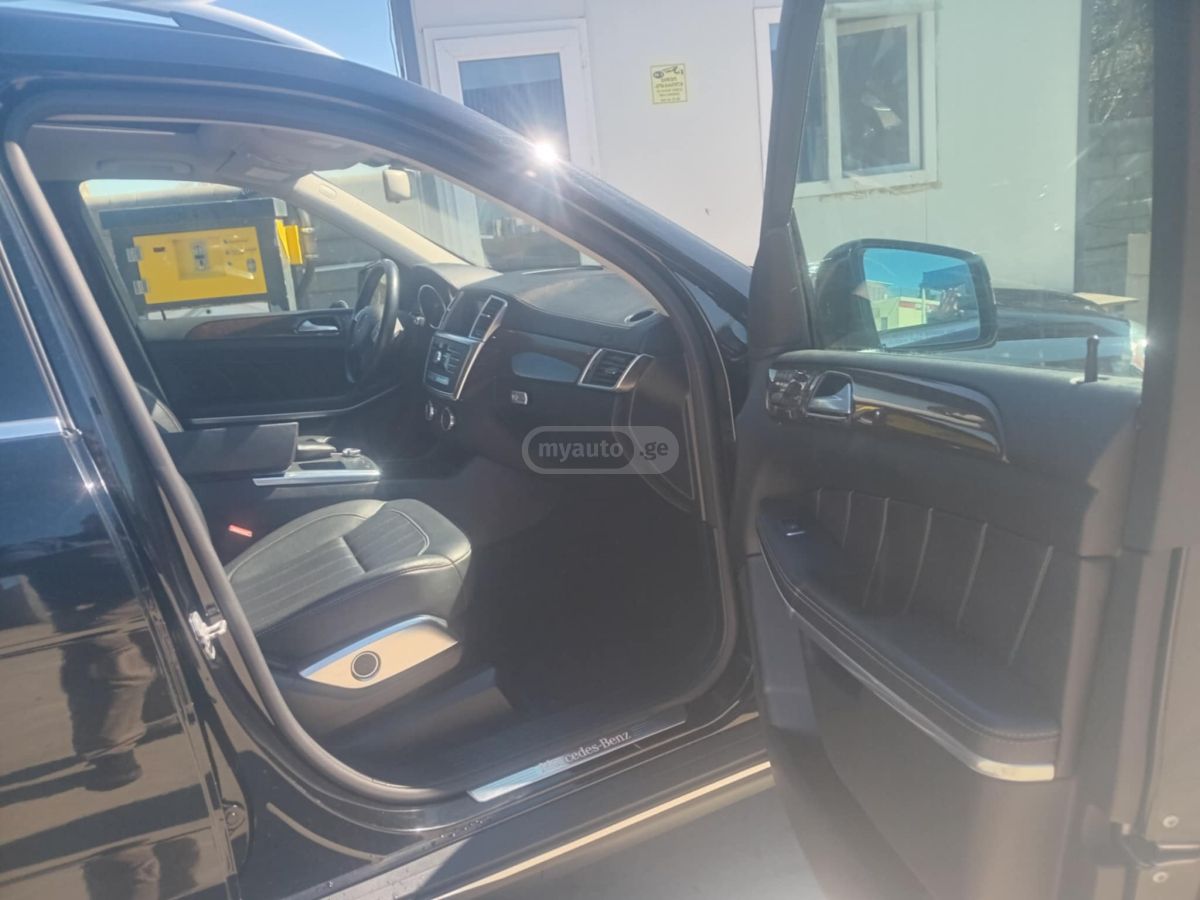 Mercedes-Benz GL 450 2013 — photo 2