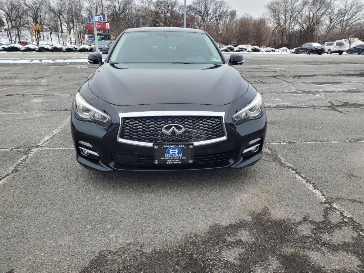 Infiniti Q50 2016 — photo 2