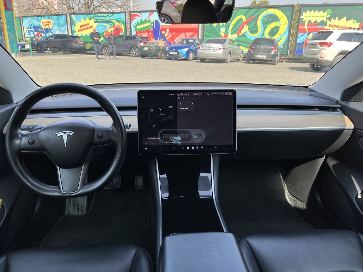 Tesla Model 3 2018 — photo 2