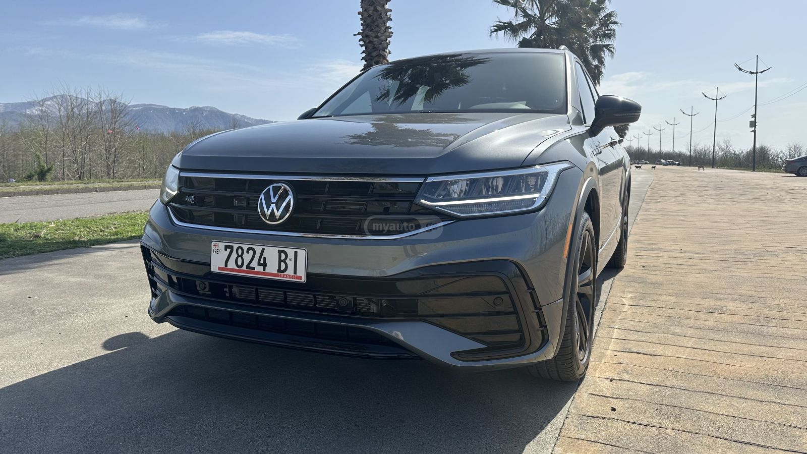 Volkswagen Tiguan 2023 — photo 2