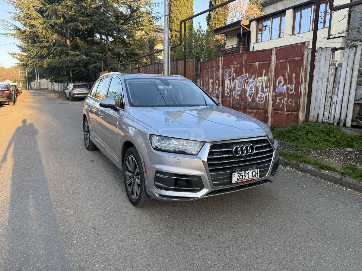 Audi Q7 2016 — photo 2