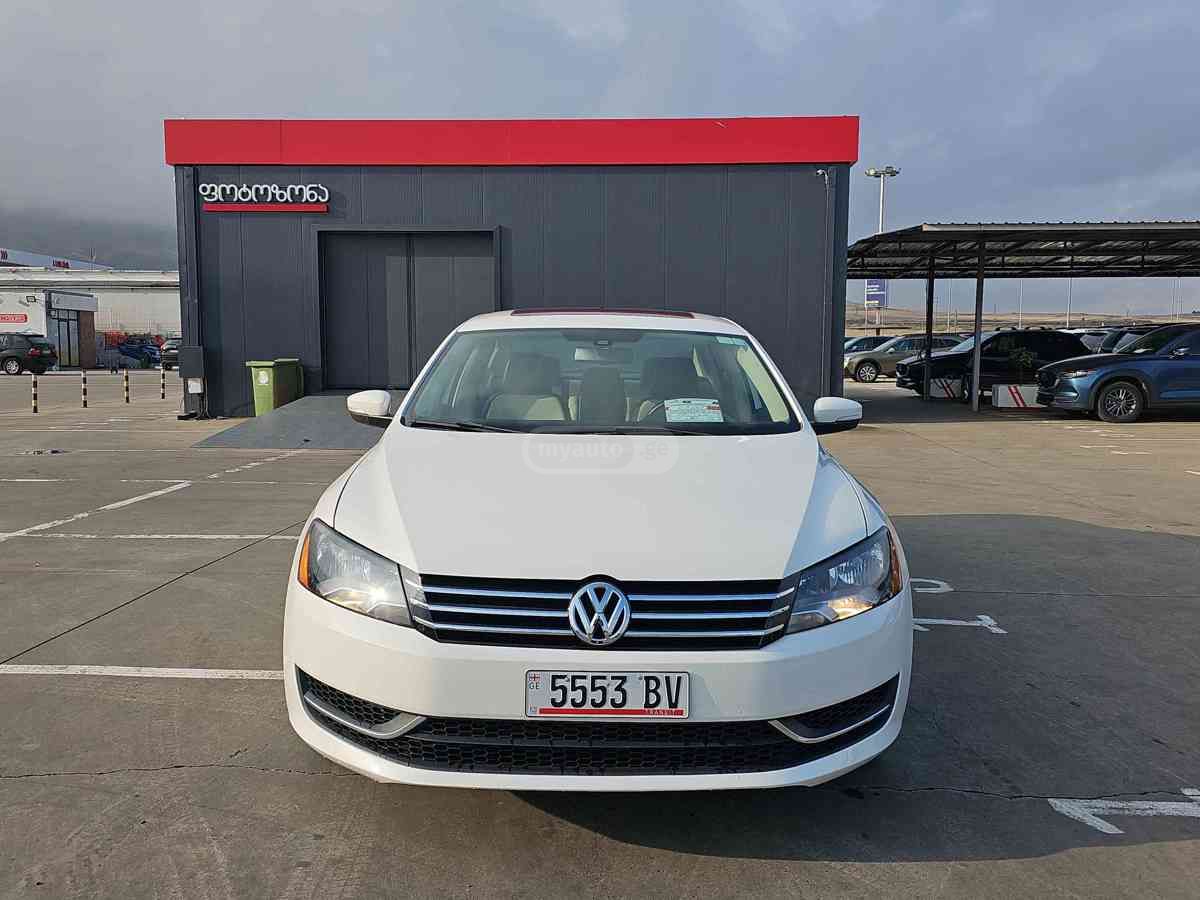 Volkswagen Passat 2014 — photo 2