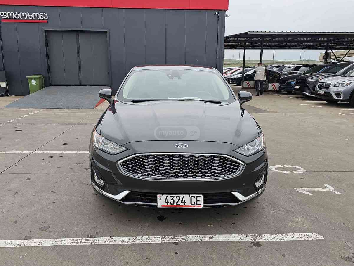 Ford Fusion 2019 — photo 2