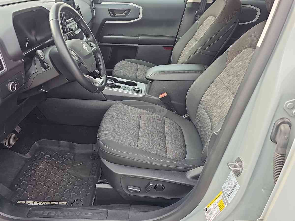 Ford Bronco 2022 — photo 2