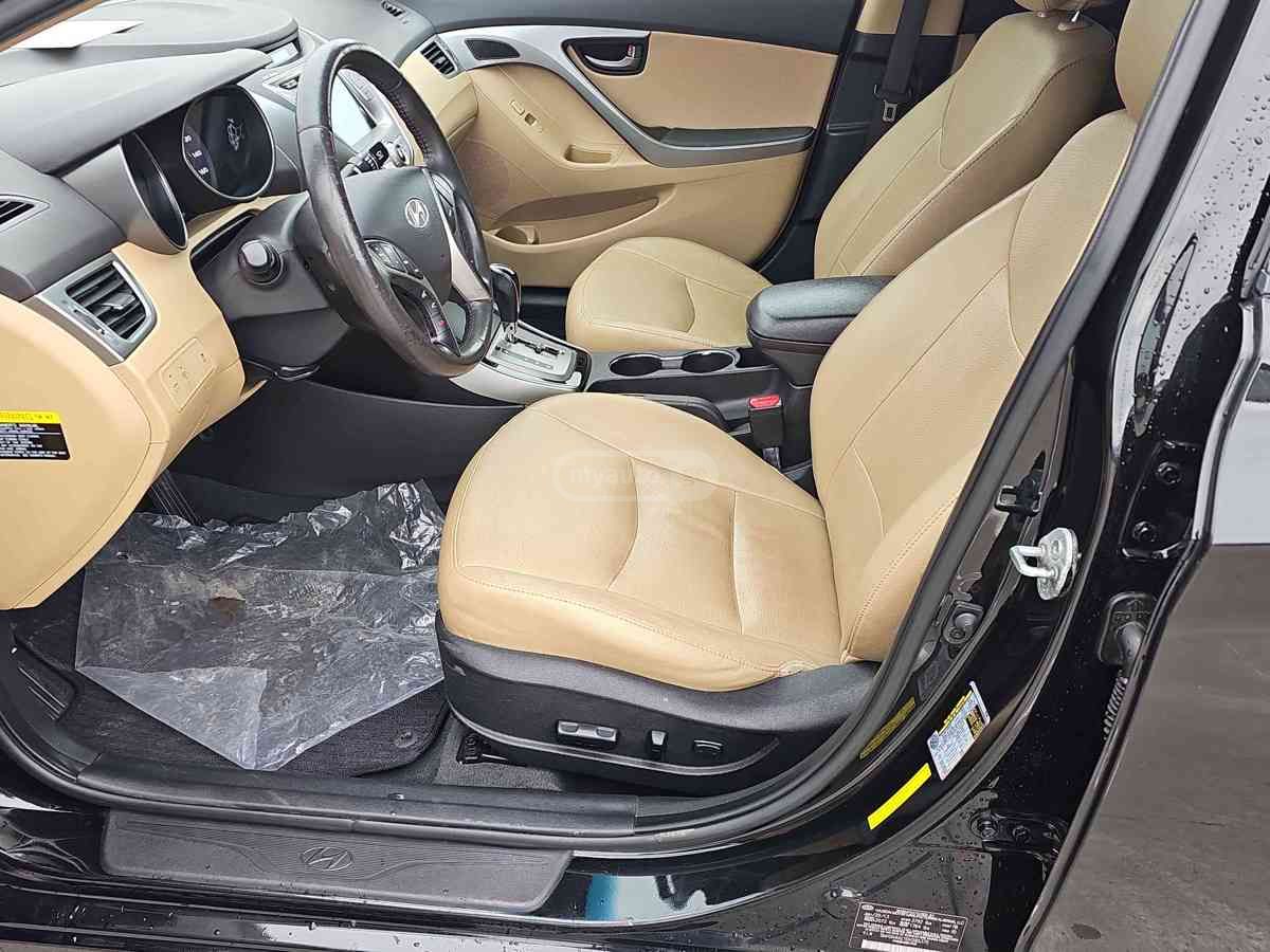 Hyundai Elantra 2014 — photo 2