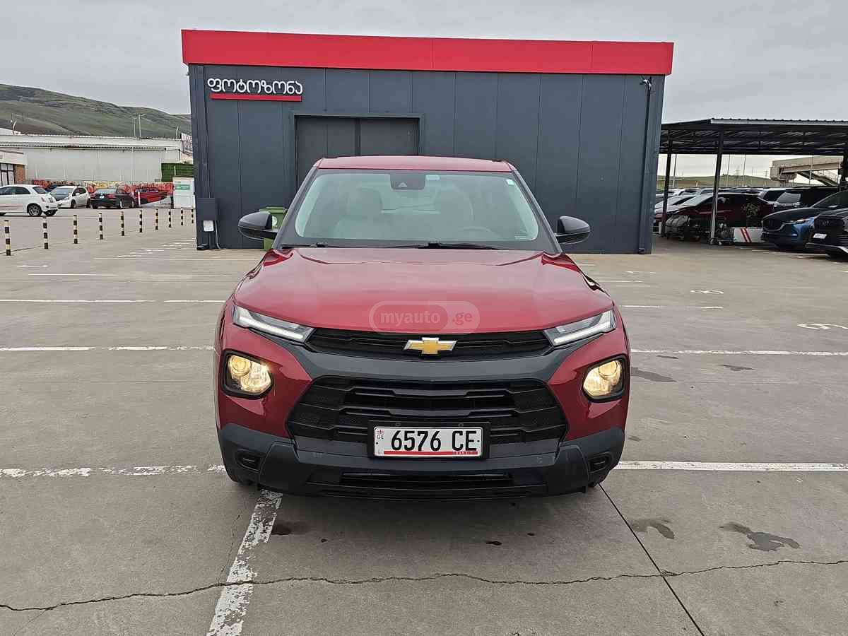 Chevrolet Trailblazer 2021 — photo 2