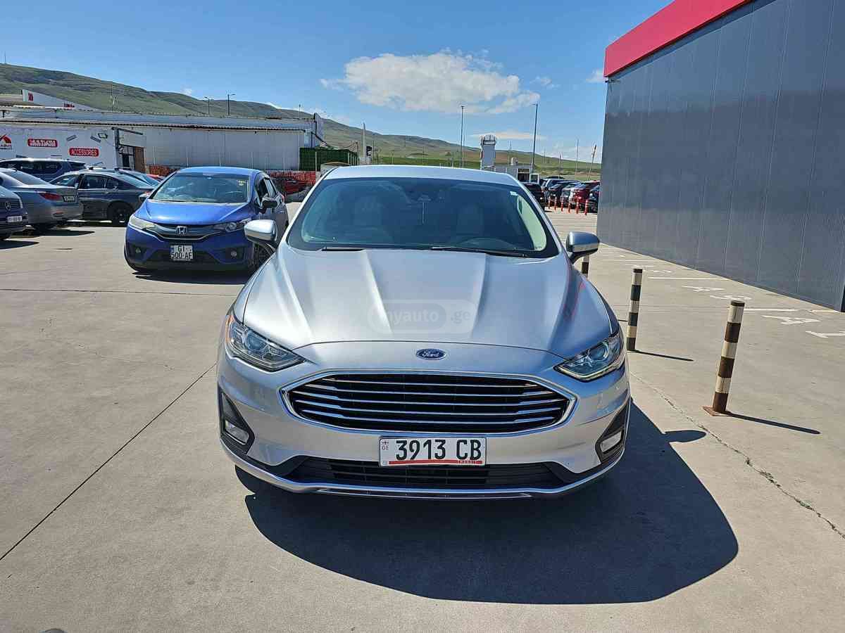 Ford Fusion 2020 — photo 2