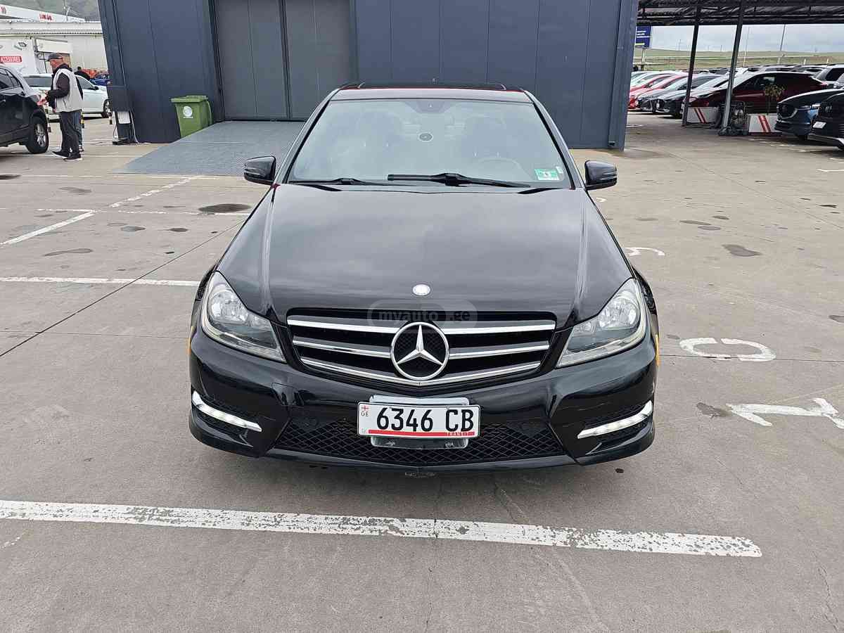 Mercedes-Benz C 250 2014 — photo 2
